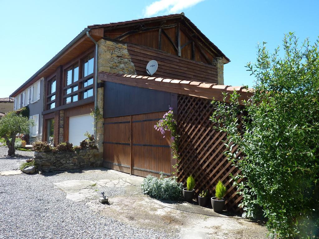 Bed & Breakfast Loft Atypique Villeneuve-de-Riviere